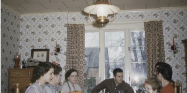 Fiesta y compañerismo: La mesa como lugar de formación y comunión