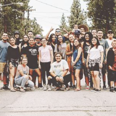 Les mains et les pieds du Christ : Se rassembler au service du royaume